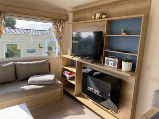 Combe Haven - Newport Beach - 8
