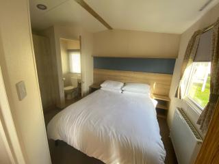 Combe Haven - Newport Beach - 3