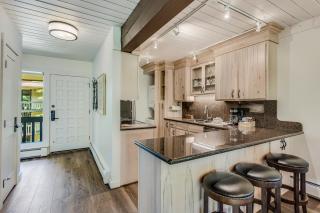 Interlude Condominiums 2-Bedroom Unit 204 - 6