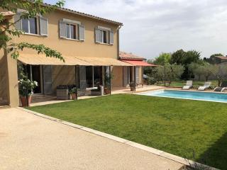 Superbe villa neuve à 5 mn du centre - Saint-Rémy-de-Provence - 1