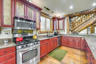 Weber River Cabin in Oakley with Private Hot Tub! - Oakley - 3