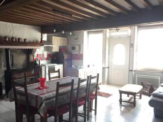 Petite maison - Planchez - 7