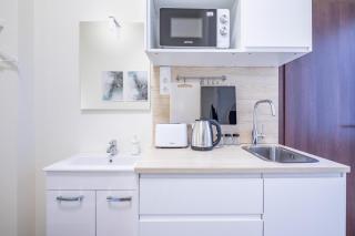 Hyper Central - NEW - Very Small Studio - Budapest - 2