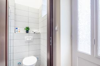 Hyper Central - NEW - Very Small Studio - Budapest - 1