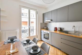 Appartement Haussman et son balcon - Welkeys - Parijs - 8
