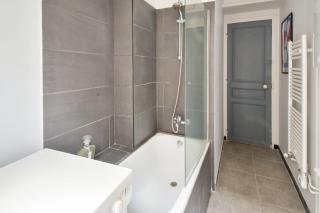Appartement Haussman et son balcon - Welkeys - Parijs - 5