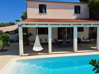 Holiday home Voga - 2