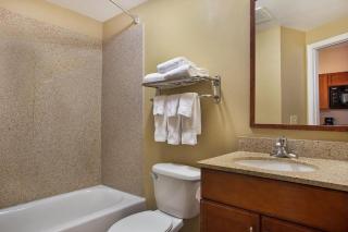 Candlewood Suites San Antonio NW Near SeaWorld by IHG - San Antonio - 5
