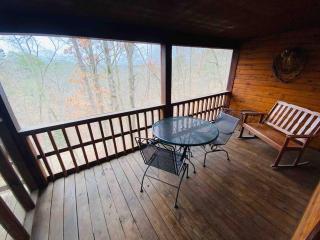 The Loft at Bear Mountain log cabins - Eureka Springs - 3