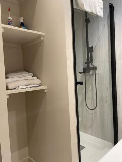 Studio équipé en rez de jardin - Villeurbanne - 2