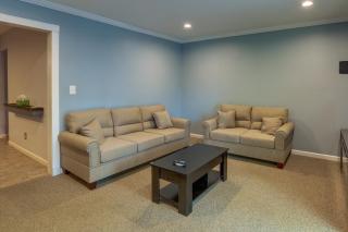 Charming Monroe Township Home - 13 Mi to RU! - East Brunswick - 1