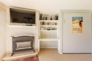 SKIING, HIKING, VILLAGE OF EVILLE MTN ESCAPE - 5