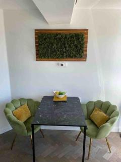 Sea view - 2 bedroom - West Pier - Brighton Beach - Brighton & Hove - 4