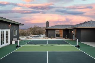 Joshua Tree Pool & Pickleball- Mojave Paddle Club - 4