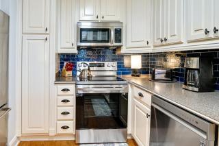 Surfside Beach Condo with Ocean Access and Balcony! - Myrtle Beach - 1