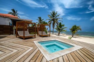 Diamante Beachfront Suites - San Pedro - 0