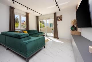 Holiday house with a swimming pool Baska, Krk - 21537 - Baška - 1