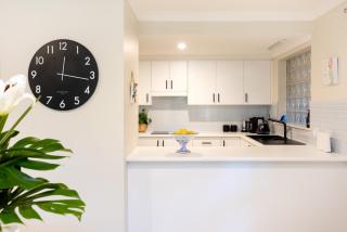 Enjoy 15 percent off stays in February and March, discount already applied to the nightly rate. Book now. - 5