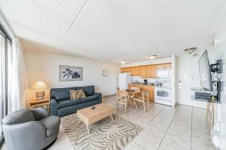 Waikiki Banyan Condo With Panoramic 37th Floor Ocean Views condo - 5