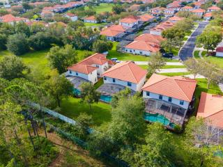 Affordable 4 Br Luxury Villa near Disney/Private Pool/Arcade/Game room - 6