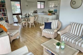 Promenade, 12 8 Intrepid Cl - fantastic waterfront unit with air con and WiFi - Nelson Bay - 2