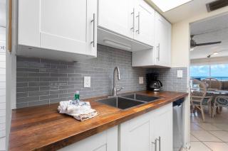 516 Madeira Norte Condo - St Pete Beach - 5