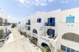 George Studios - Naxos Chora - 0