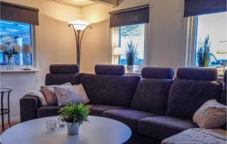 Gorgeous Home In Lönashult With Wifi - 1