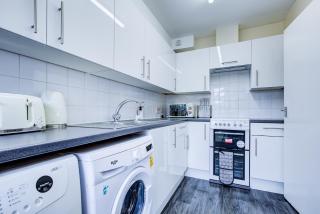 Spacious Urban Apartment in Croydon - Croydon - 1