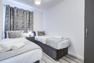 Spacious Urban Apartment in Croydon - Croydon - 7