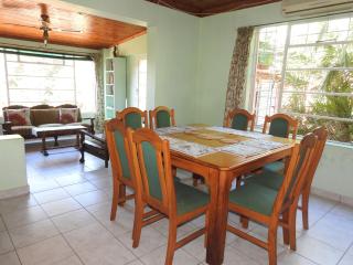 Dinizulu Cottage - Hluhluwe - 4