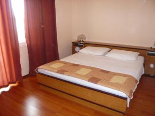 Apartmani Boris - Betina - 4