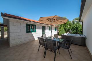 Country House Dumančić with nice garden and hot tub - Lovreć - 0