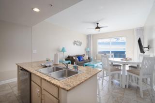Penthouse! Beautiful Views! Newly Remodeled and Listed! - Panama City Beach - 9