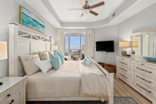 NEWLY RENOVATED! Breathtaking views! Fourth Floor! Pools! Grill! Beach Chairs - Destin - 5