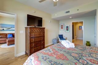 Gulf Front! 2 BR 2 BA! 11th Floor condo + Condo Amenities! - Panama City Beach - 3
