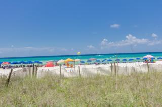 Gulf Front Living Room AND Master Suite! SLEEPS 8! - Panama City Beach - 3