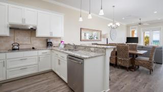 Walk To The Beach! 3 Story Home! 2 Balconies With Gulf Views! - Panama City Beach - 4