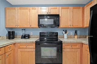 Warm and Inviting 1 Bd 1 Ba condo with Breathtaking Gulf Views - Panama City Beach - 1