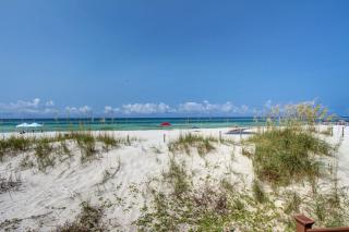 Spacious Waterfront Townhome - Just A Short Walk to Pier Park - Panama City Beach - 9