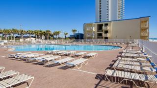 1BD/2BA Unit w/ a bunk alcove and amazing views right on the GULF! - Panama City Beach - 4