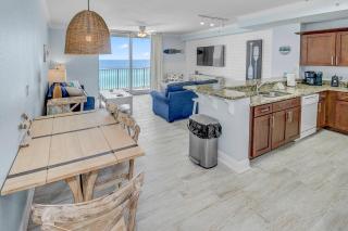 1BD/2BA Unit w/ a bunk alcove and amazing views right on the GULF! - Panama City Beach - 1