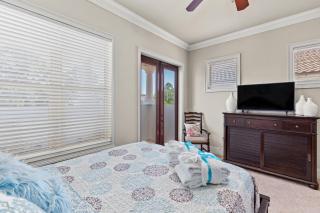 Private House in Seagrove on 30A! Steps from the Beach Access! Sleeps 8! - Santa Rosa Beach - 1