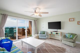 Spacious Waterfront Townhome - Just A Short Walk to Pier Park - Panama City Beach - 4
