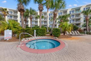 Crescent at Miramar-Gulf Front Luxury Condo-Free Beach Chairs! - Destin - 5