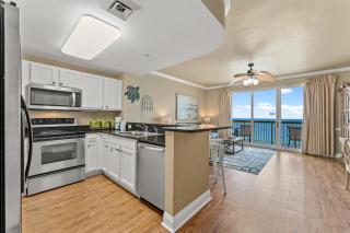 Right Across The Street From Pier Park! 2 Pools Overlooking Gulf!Next To Pier - Panama City Beach - 5