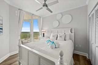 Luxury Beachfront Condo w/ 2 Balconies! Sleeps 8! Walk to Pier Park! - Panama City Beach - 5