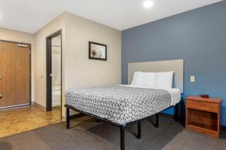 WoodSpring Suites Raleigh Garner - Edmondson - 4