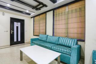 FabHotel Blue Moon Home Stay - 3
