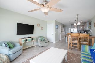 Spacious Waterfront Townhome - Just A Short Walk to Pier Park - Panama City Beach - 1